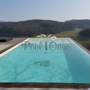 Pool mit toller Aussicht